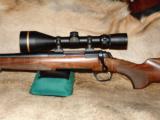 ABSOLUTELY MINT LEFT HAND LH BROWNING X-BOLT 243 WIN RIFLE WITH LEUPOLD VX-L 3.5-10 50MM SCOPE - 6 of 12