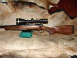 ABSOLUTELY MINT LEFT HAND LH BROWNING X-BOLT 243 WIN RIFLE WITH LEUPOLD VX-L 3.5-10 50MM SCOPE - 2 of 12
