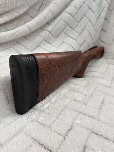 Beretta DT11 Grade 2.5 Walnut Stock - Adjustable Comb – ISIS Recoil System – Excellent Condition - Image 1 of 15
