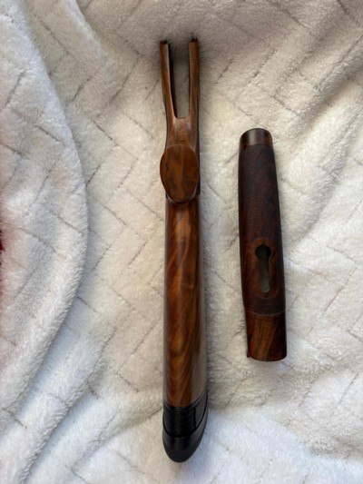 Beretta DT11 Grade 2.5 Walnut Stock - Adjustable Comb – ISIS Recoil System – Excellent Condition - Image 7 of 15