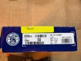 Smith & Wesson 432 UC Ultimate Carry Ti No Lock .32 H&R J Frame - Excellent - Image 4 of 11