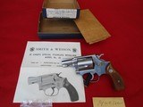 Smith & Wesson Model 60 No Dash Chiefs Special 38 Spl - As New in Box - 2 of 14