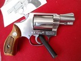 Smith & Wesson Model 60 No Dash Chiefs Special 38 Spl - As New in Box - 11 of 14