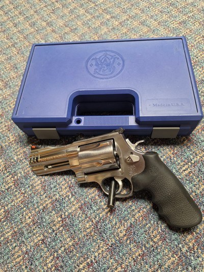 Smith and Wesson Model 500 - .500 S&W Revolver - Image 8 of 9