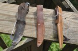 3 Mini Hunting Knives, Case, Kbar. Unknown Custom Made, Scabbards - 2 of 8
