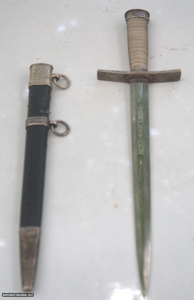 HITLER YOUTH LEADERS DAGGER REPRODUCTION
