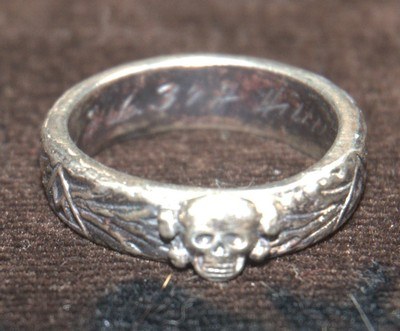 SS HONOR RING REPRODUCTION BUSINESS IN A BOX WITH SS MOTTO BAR