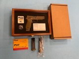 Sig sauer m17 commemorative 9mm glass case - 5 of 6