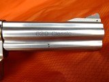 Smith & Wesson 629-6 Classic .44 Mag - 6 of 15