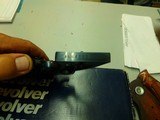 Smith & Wesson m-29 44 Mag revolver - 8 of 15
