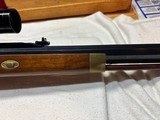 THOMPSON CENTER HAWKEN.45 Caliber Muzzleloading Rifle - 7 of 14