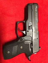 Sig P220 SAS - 1 of 9