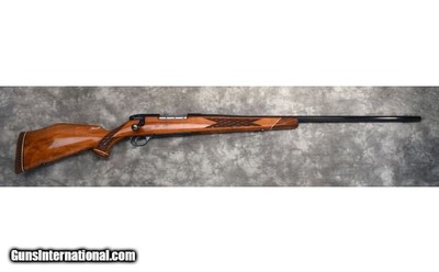Weatherby ~ Mark V ~ 300 Weatherby Magnum