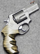 Taurus ~ 44 ~ .44 Magnum. - 1 of 2