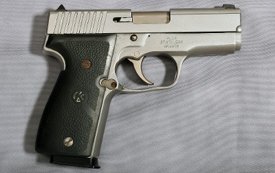 KAHR ARMS ~ K9 ~ 9MM LUGER