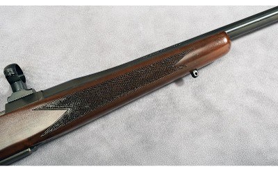 BROWNING ~ A-BOLT ~ .300 WINCHESTER MAGNUM - Image 5 of 10