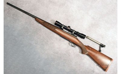 WINCHESTER ~ 70 Lightweight ~ .30-06 SPRINGFIELD - Image 2 of 10