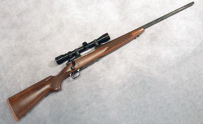 WINCHESTER ~ 70 Lightweight ~ .30-06 SPRINGFIELD - Image 1 of 10