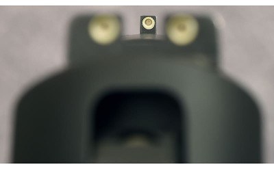 SIG SAUER ~ M11-A1 ~ 9MM LUGER - Image 4 of 4