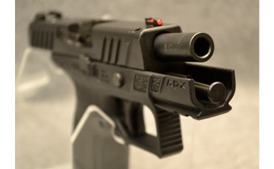 Beretta APX - Image 4 of 5