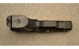 Beretta APX - Image 5 of 5