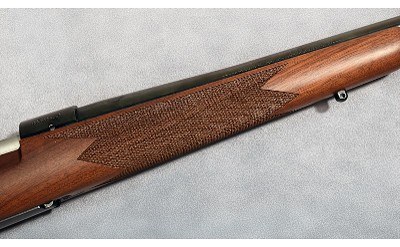 Winchester ~ Model 70 ~ 7MM Remington Magnum - Image 5 of 11