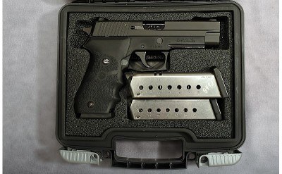 SIG SAUER ~ P220 ~ .45 AUTO - Image 2 of 5