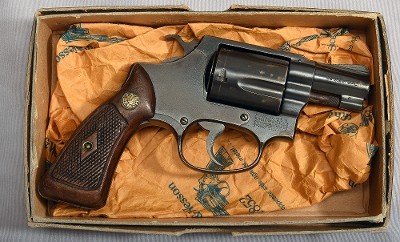 SMITH & WESSON ~ Model 36 ~ .38 S&W SPECIAL - Image 1 of 4
