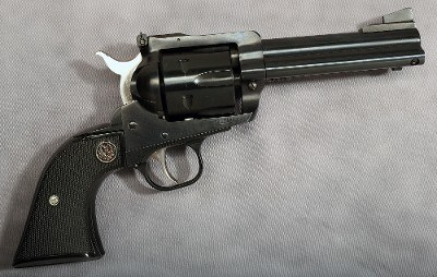 RUGER ~ NEW MODEL BLACKHAWK ~ .357 Magnum - Image 1 of 2