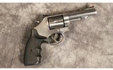 SMITH AND WESSON MODEL 67-6 COMBAT MASTERPIECE - 1 of 2