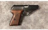Mauser~HSc~7.65 (32 automatic) - 1 of 2