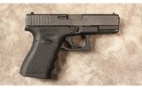 Glock~G19 gen 3~9 mm - 1 of 2