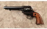 Ruger~Single Six Convertible~22 l.r / 22 Magnum - 2 of 3
