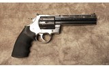 Colt~Anaconda~44 Magnum - 1 of 2