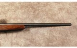 Weatherby~Mark V~270 Wby Magnum - 4 of 10