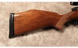 Weatherby~Mark V~270 Wby Magnum - 2 of 10