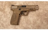 Smith & Wesson~M&P40~40 Smith & Wesson - 1 of 2