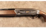 Browning~Maxus~12 Gauge~Grade III - 6 of 10