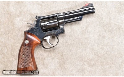 SMITH & WESSON ~ 19-3 ~ .357 MAGNUM
