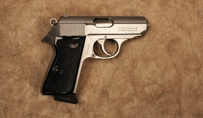 Walther~PPK/S~.380 Auto