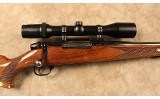 Weatherby~Mark V~.240 Weatherby - 3 of 10