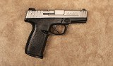 Smith & Wesson~SD40 VE~.40 S&W - 1 of 2