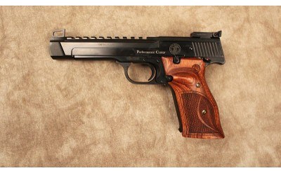 Smith & Wesson~41~.22 Long Rifle - Image 2 of 2