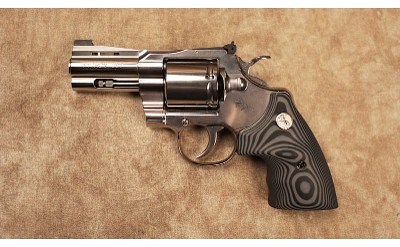 Colt~Python~.357 Magnum - Image 2 of 2