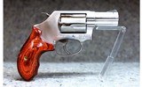 Smith & Wesson ~ 60-14 "Lady Smith" ~ .357 Magnum