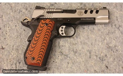 Smith & Wesson ~ PC1911 ~ .45 Auto
