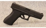 Glock ~ 17 ~ 9mm Luger - 1 of 2