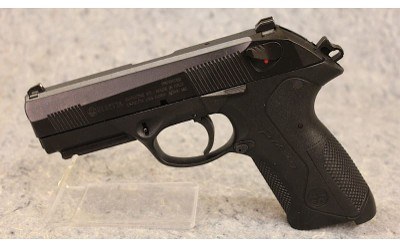 Beretta ~ PX4 Storm ~ .40 S&W