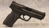 Smith & Wesson ~ M&P9 M2.0 ~ 9mm Luger - 1 of 3