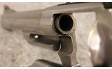 Smith & Wesson ~ 629-5 ~ .44 Magnum - Image 3 of 5